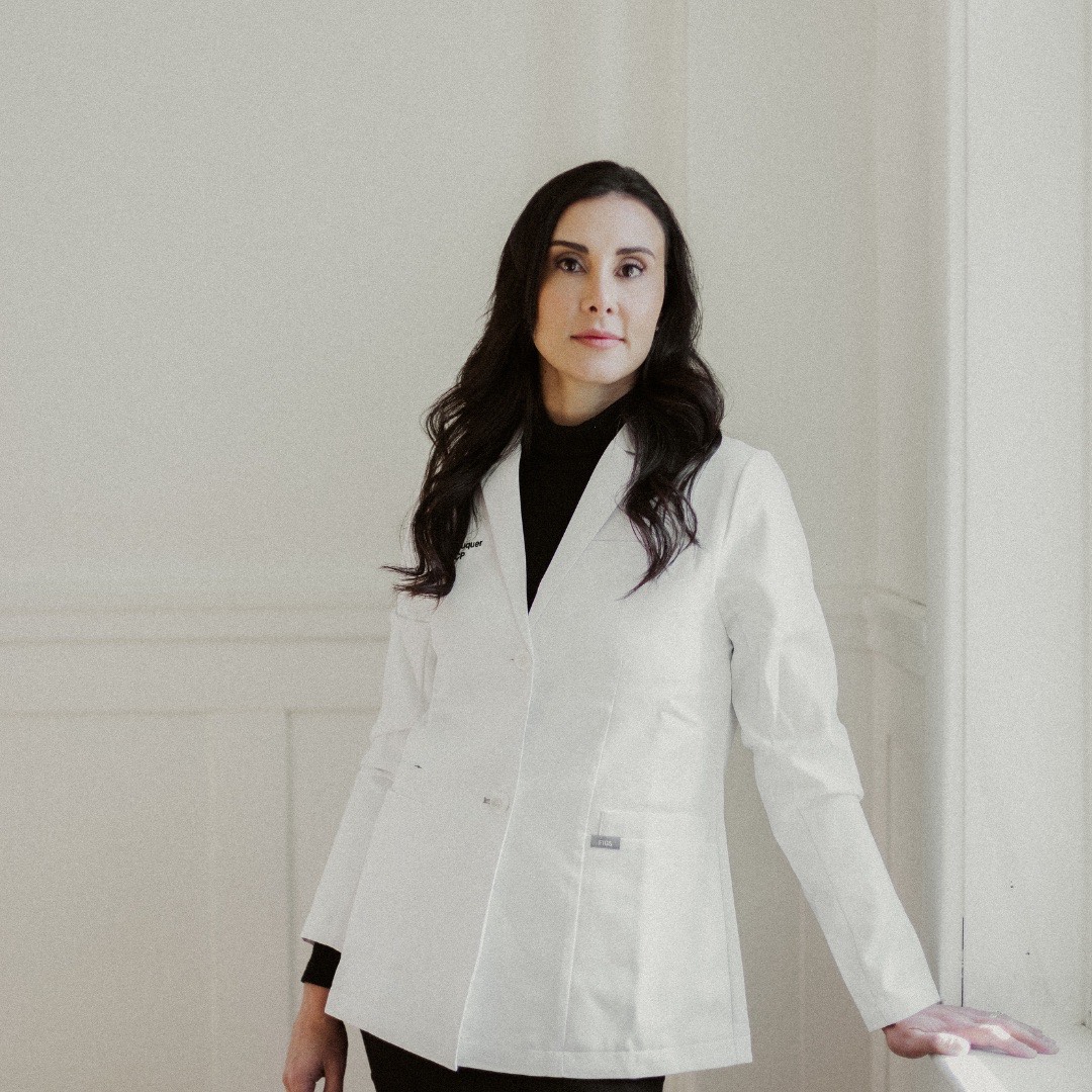 Dr. Maria Chuquer